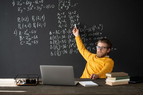 How to Teach Math Online: Tips for Math Teachers